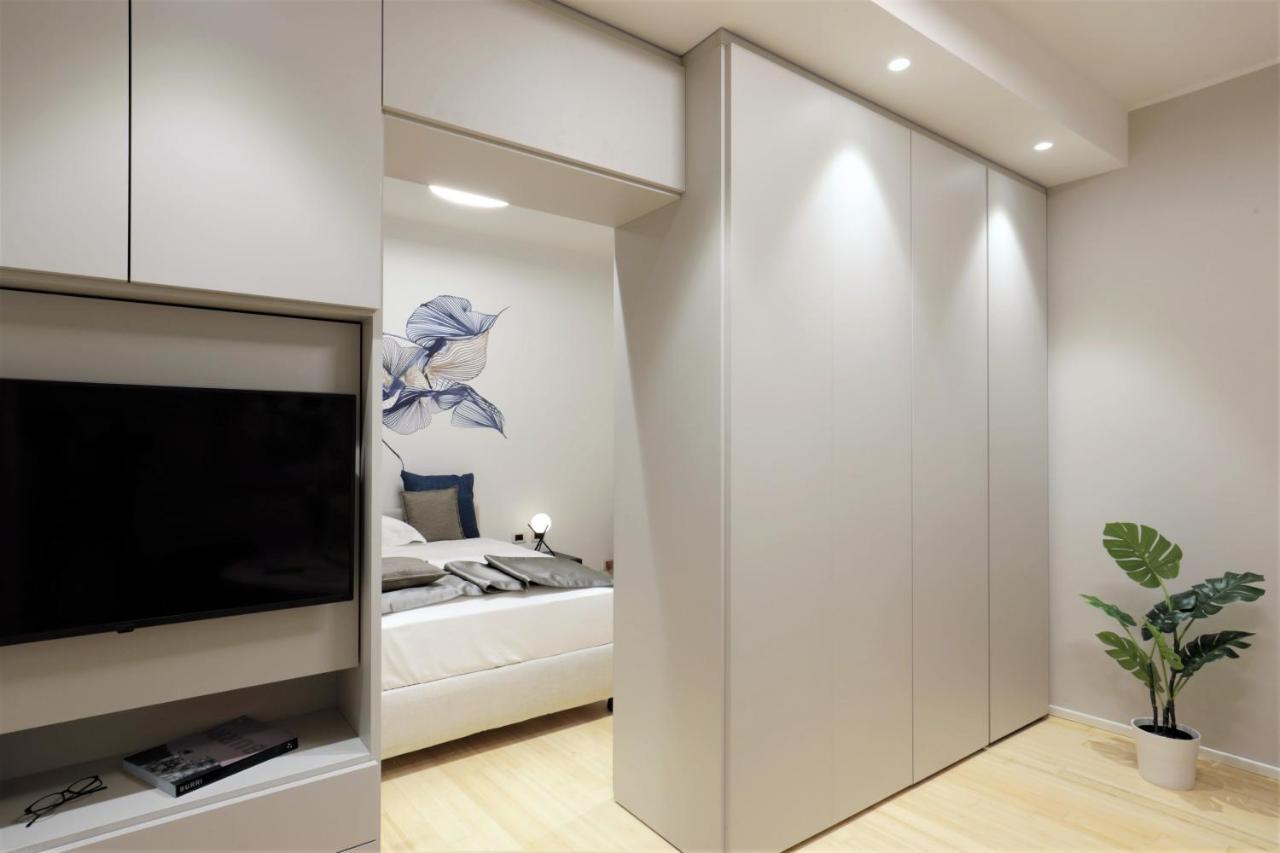 Viam 16B Suites Rome Bagian luar foto