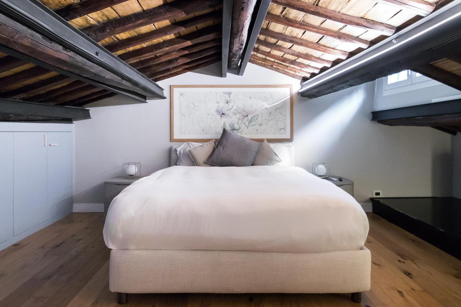 Viam 16B Suites Rome Bagian luar foto
